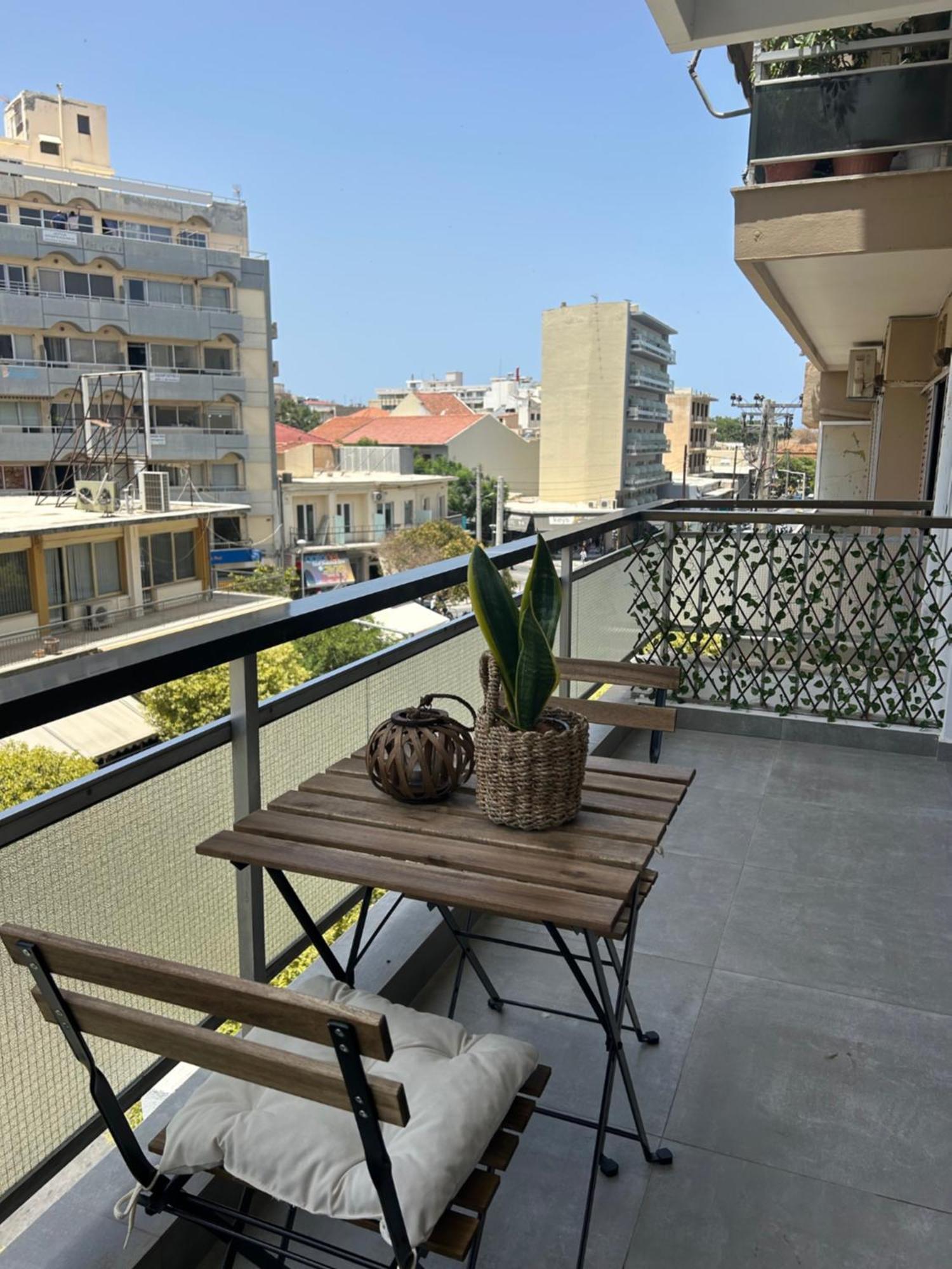 Jo'S Central & Cozy Apartment Hriszí Aktí Haniá Kültér fotó