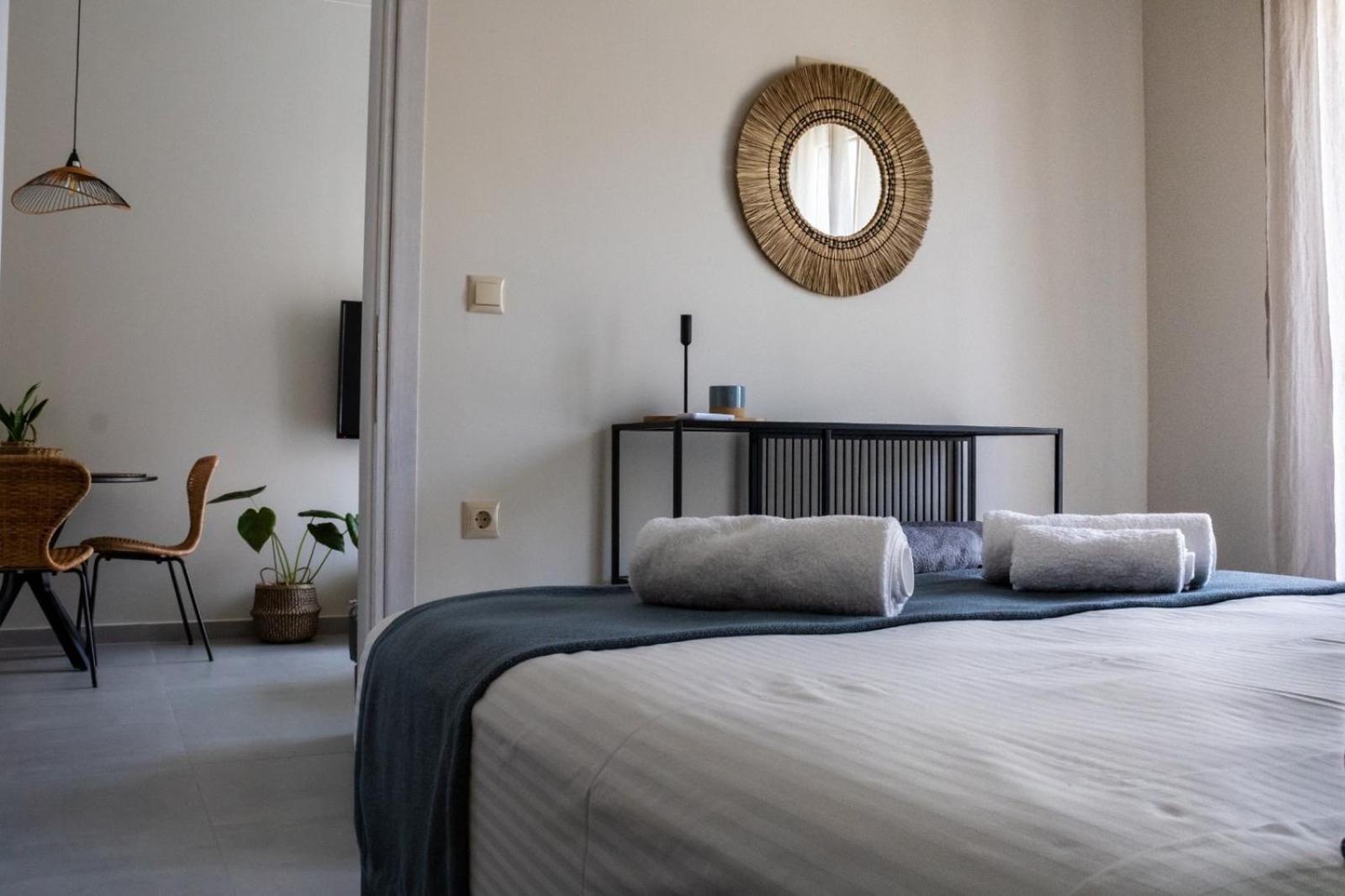 Jo'S Central & Cozy Apartment Hriszí Aktí Haniá Kültér fotó